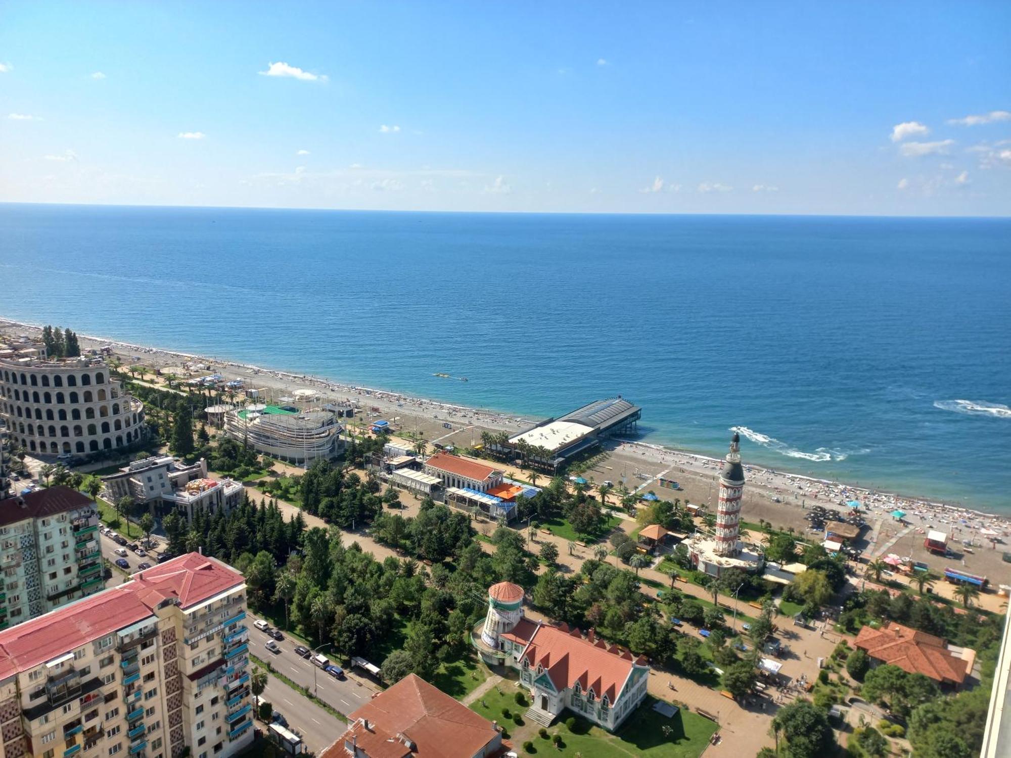 Orbi City Apartments On The Beach باتومي المظهر الخارجي الصورة